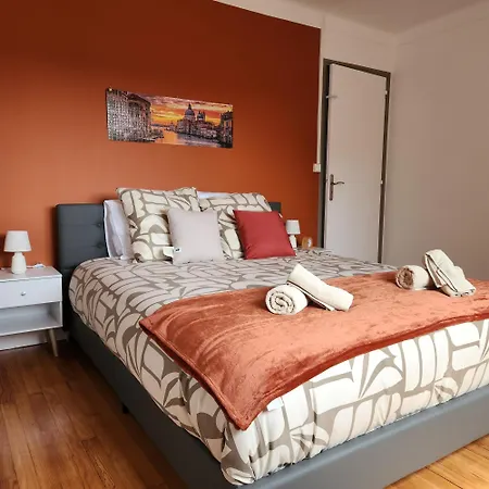 Дом отдыха 3 Etoiles A Lessay, Jardin Clos, 3 Chambres, Proche Plages, Chiens Acceptes Lessay