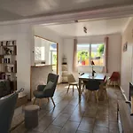 3 Etoiles A Lessay, Jardin Clos, 3 Chambres, Proche Plages, Chiens Acceptes *