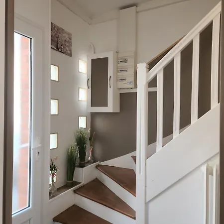 3 étoiles à Lessay, Jardin Clos, 3 Chambres, Proche Plages, Chiens Acceptés * Lessay