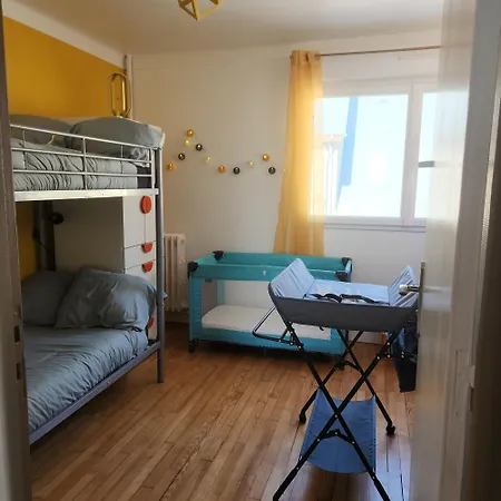 3 Etoiles A Lessay, Jardin Clos, 3 Chambres, Proche Plages, Chiens Acceptes