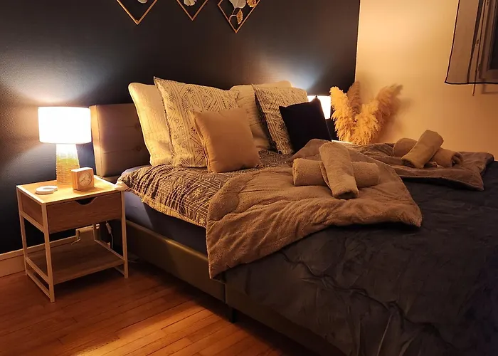 3 Etoiles A Lessay, Jardin Clos, 3 Chambres, Proche Plages, Chiens Acceptes