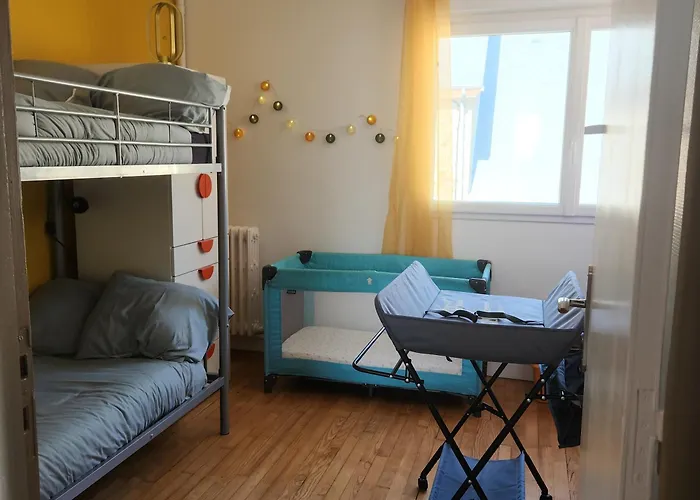 3 Etoiles A Lessay, Jardin Clos, 3 Chambres, Proche Plages, Chiens Acceptes