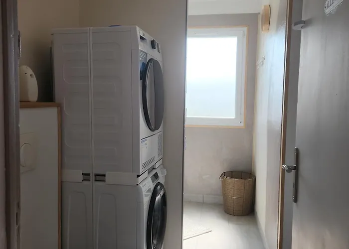 3 Etoiles A Lessay, Jardin Clos, 3 Chambres, Proche Plages, Chiens Acceptes Holiday home